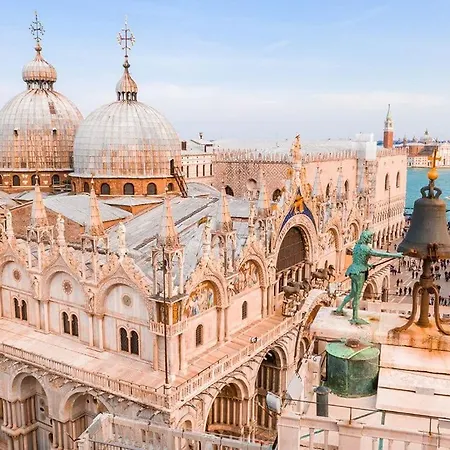 Oda ve Kahvaltı Vintage Mestre